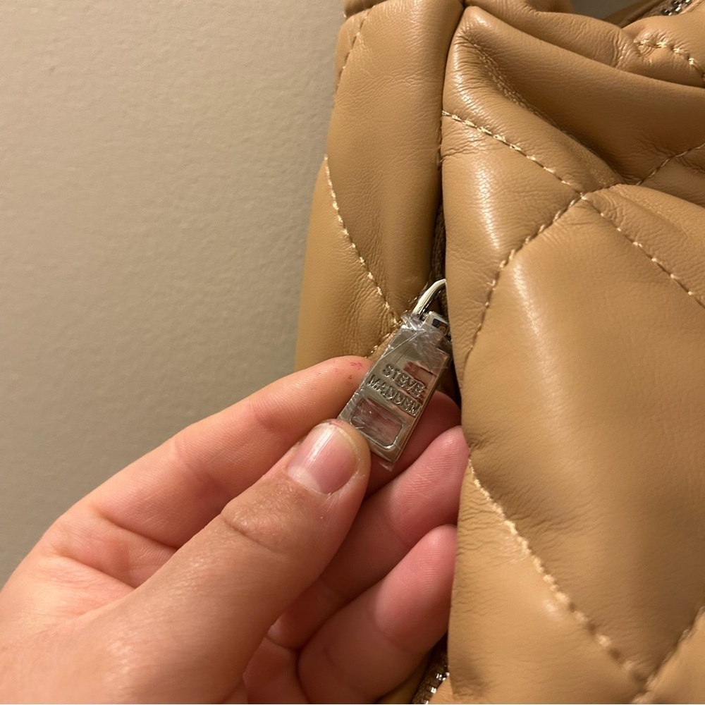 Steve Madden Quilted Shoulder Bag - Picture 4 of 7